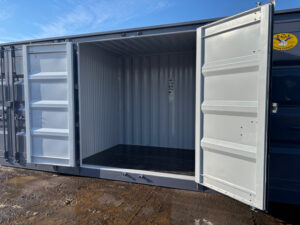 40 foot storage container with swing doors and partitions 